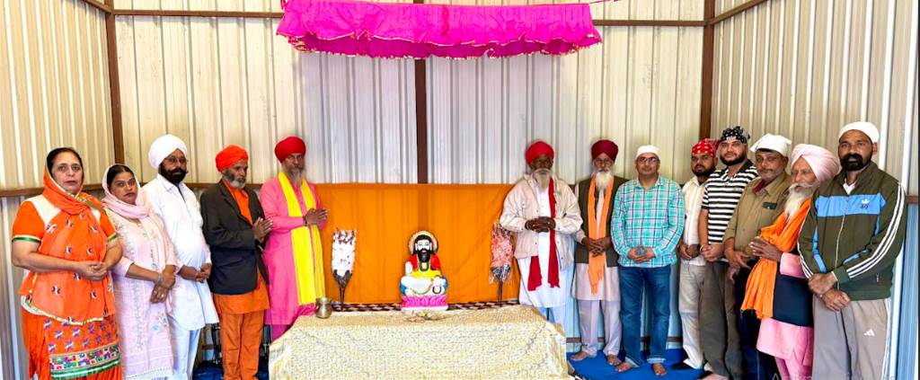 Sachkhand Begampura Satsang Sri Charanchoh Khuralgarh the idol of Satguru Ravidas Maharaj Ji was installed